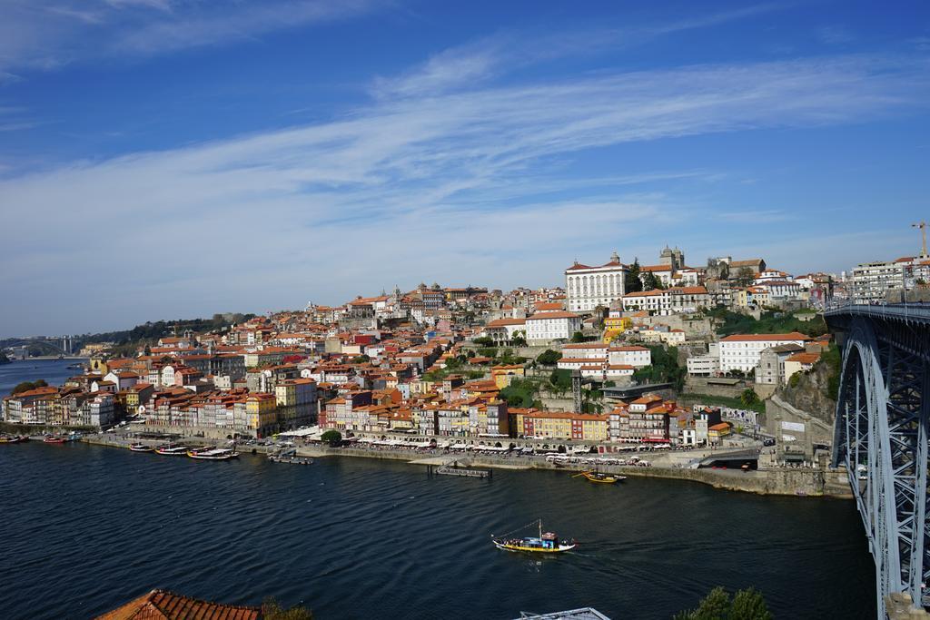 Apartments Luiz I Bridge By Amber Star Rent Vila Nova de Gaia Eksteriør bilde